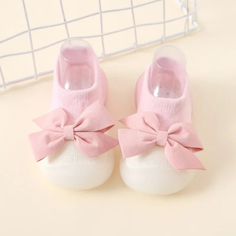 Soft Rubber Sole Child Floor Sneaker