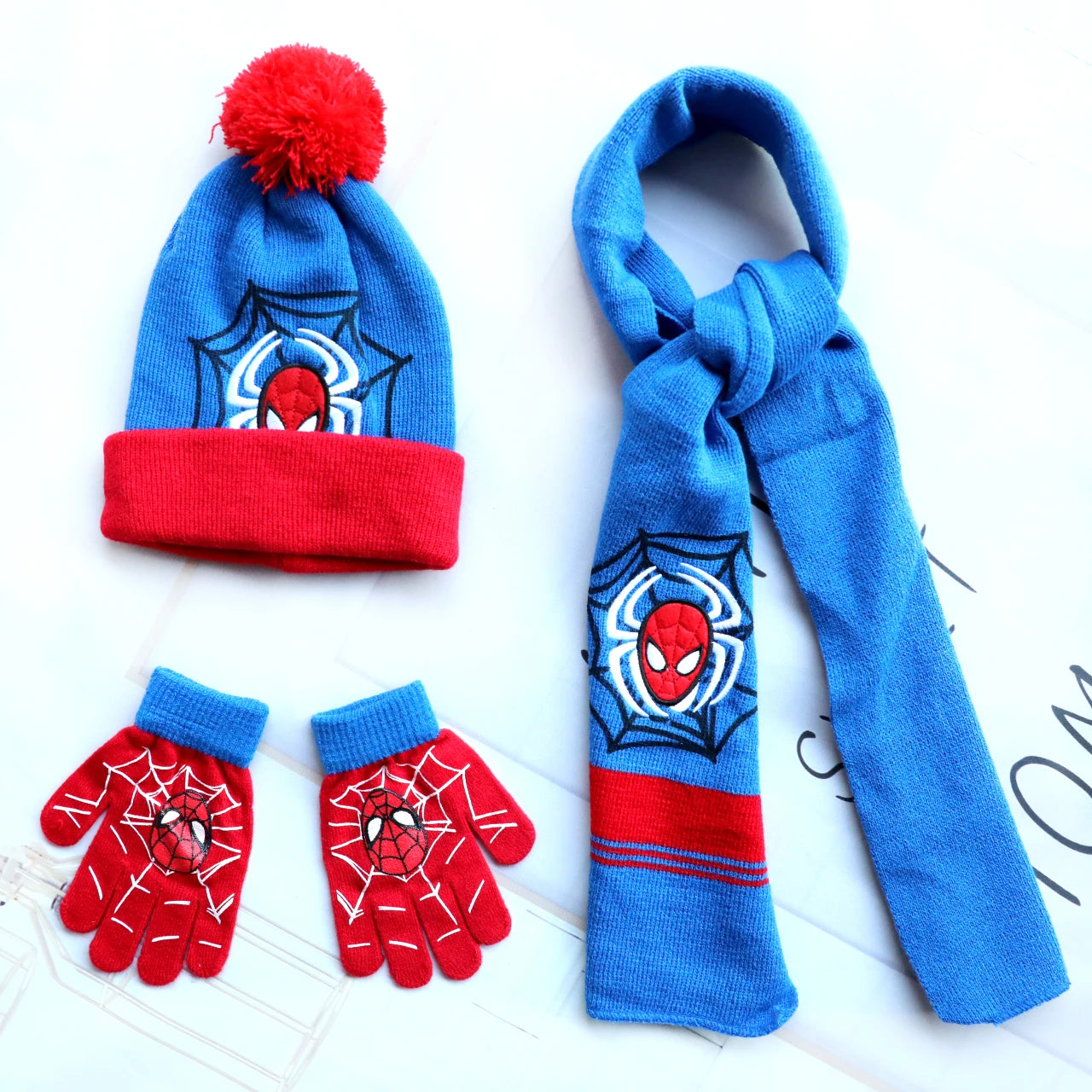 Spiderman Classics Cartoon Scarf Hat Glove Sets