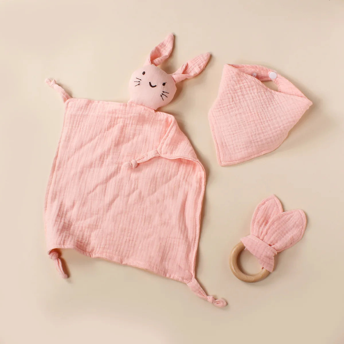 Muslin Cat Square Triangle Bib Set