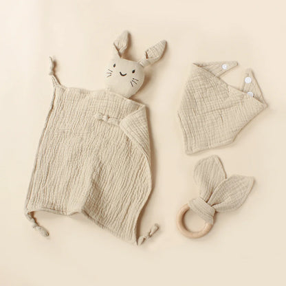 Muslin Cat Square Triangle Bib Set