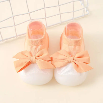 Soft Rubber Sole Child Floor Sneaker