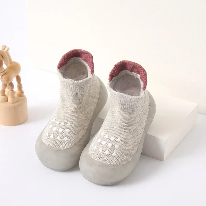 Soft Rubber Sole Child Floor Sneaker